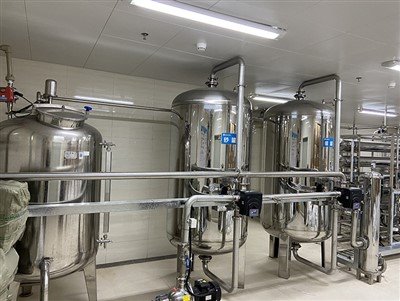 Impianto di desalinizzazione ad osmosi inversa per sistemi di raffreddamento